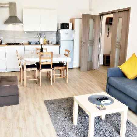Estrella De Mar Apartment นาโวดาริ ภายนอก รูปภาพ