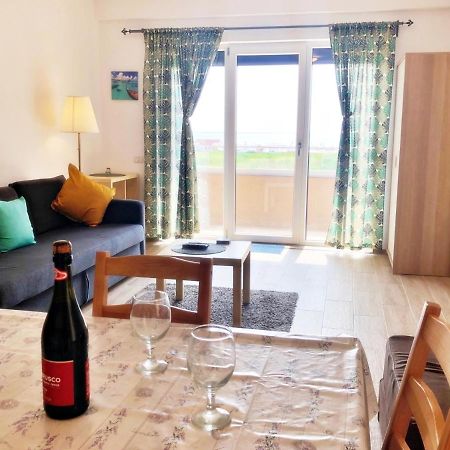 Estrella De Mar Apartment นาโวดาริ ภายนอก รูปภาพ